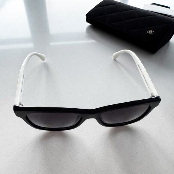 Chanel Black Frame with White Arms/Gray Lens Sunglasses - Picture 11 of 16